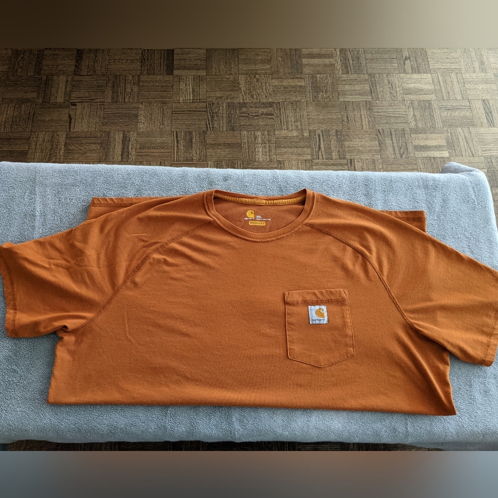 Men's Carhartt T-shirt